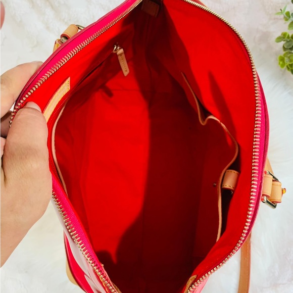 Dooney Bourke bourke patent leather pink dual strap with matching clutch - Picture 13 of 15